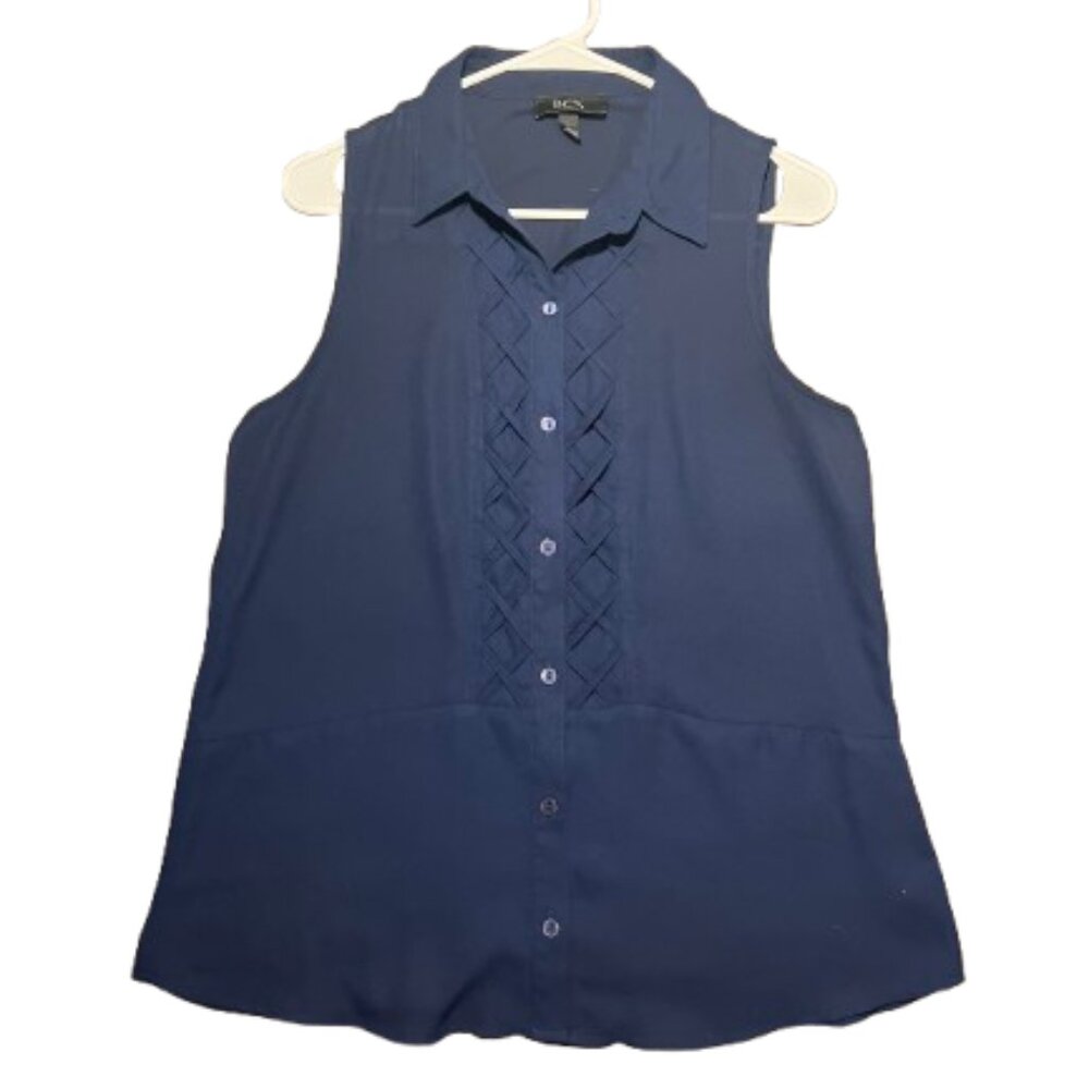 💙 BCX Navy Sleeveless Button-Front Top – Size L